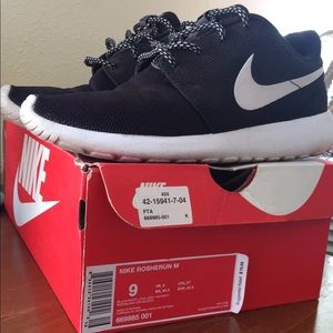 Nike roshe run